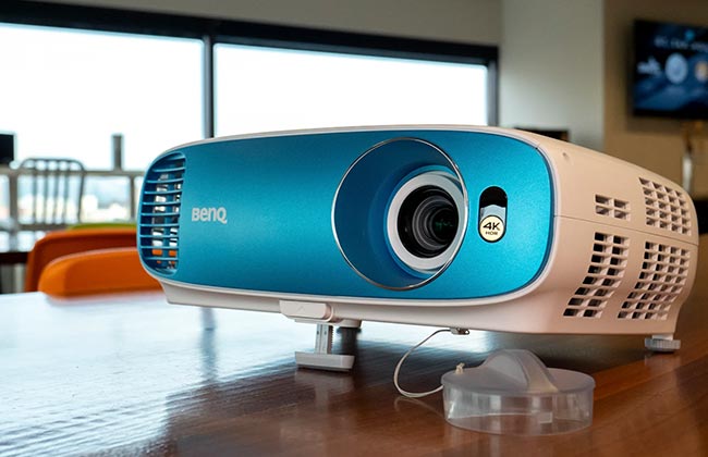 خرید پروژکتور از نمایندگی رسمی BenQ